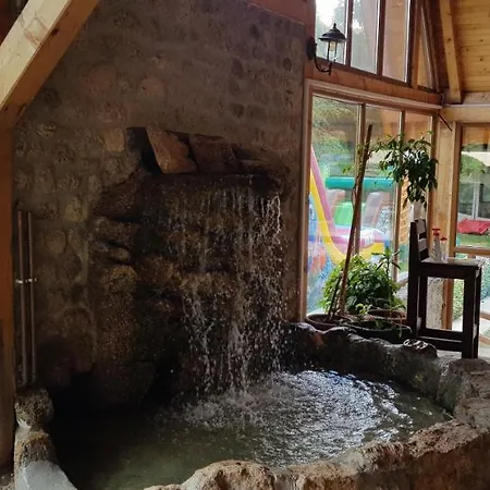 Rostovo - Rostovo & Ethno Village Hotel Cardaci