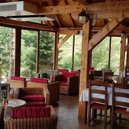 Hotel Rostovo - Rostovo & Ethno Village Cardaci