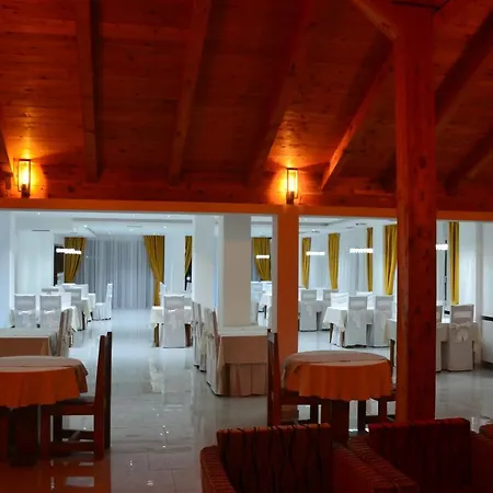 Rostovo - Rostovo & Ethno Village Hotel Cardaci