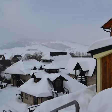 Hotel Rostovo - Rostovo & Ethno Village Cardaci