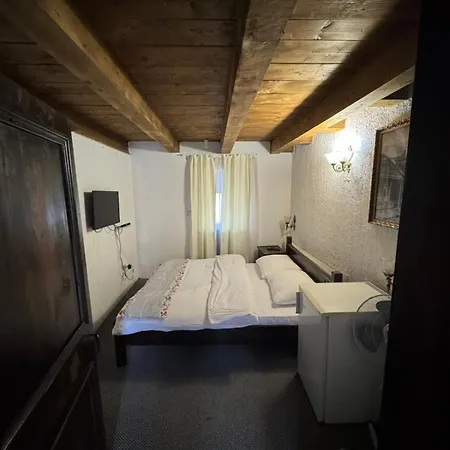 Rostovo - Rostovo & Ethno Village Hotel